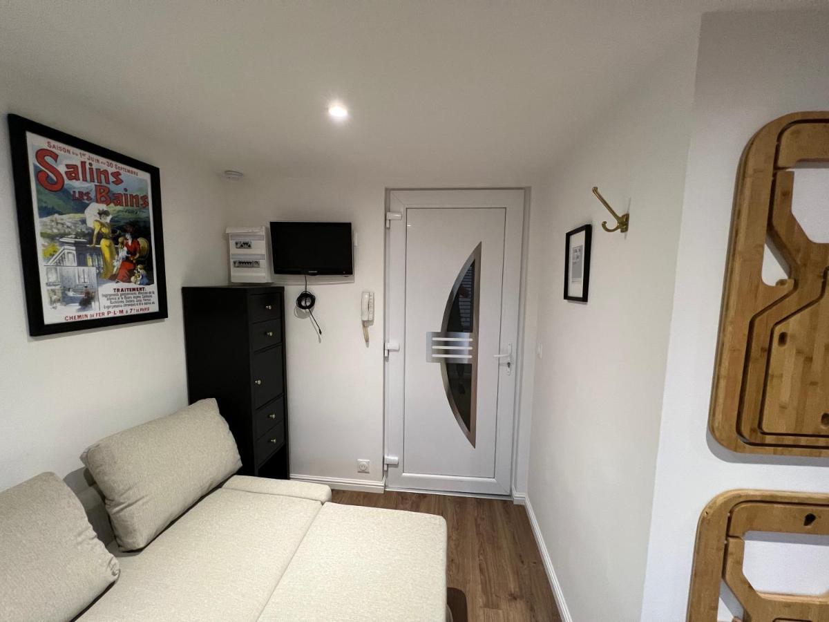 Le Coquet Hyper Centre Climatise Apartment ซาลอนส์-เลส์-แบ็งส์ ภายนอก รูปภาพ
